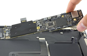 Reparo de Placa Lógica MacBook